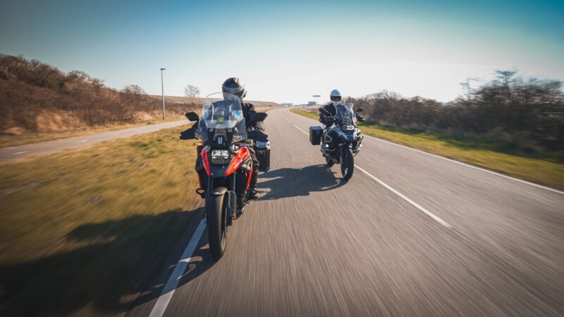 Suzuki Dl1050 XT BMW r1200GSA